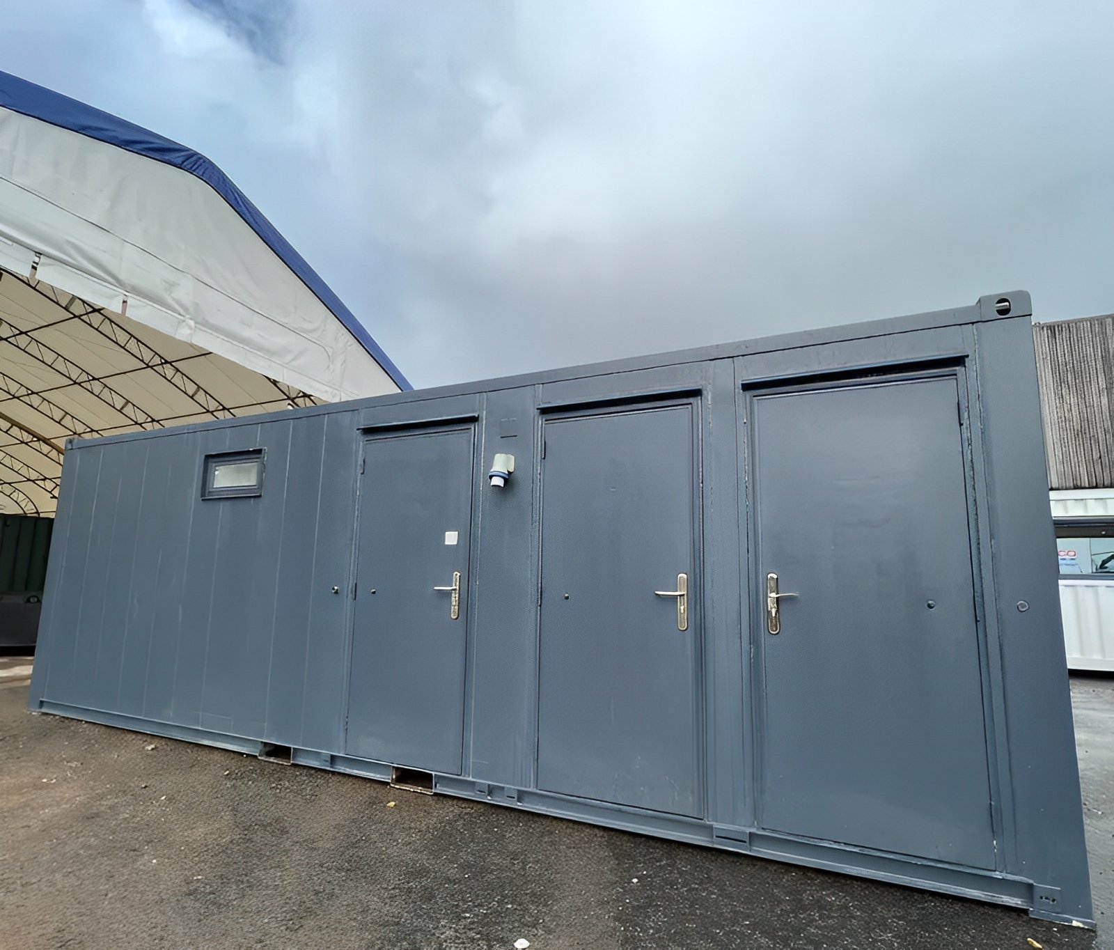 Toilet Block + Shower 24 x 9 Ft | 4 + 1 Toilet | Separate Shower Room - Image 2