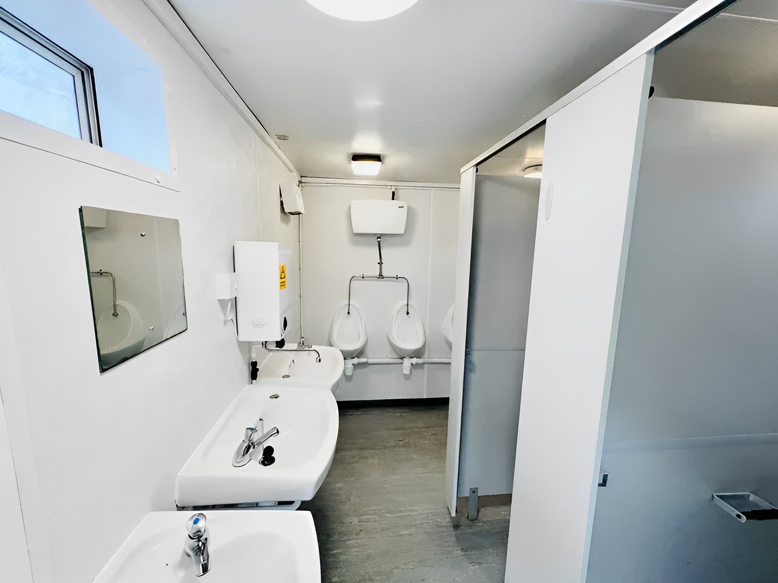 Toilet Block + Shower 24 x 9 Ft | 4 + 1 Toilet | Separate Shower Room - Image 5