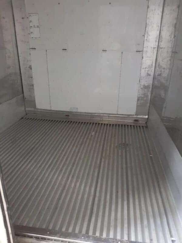 Used 10ft Reefer Shipping Container | Thermally Regulated, CSC Plated - Image 3