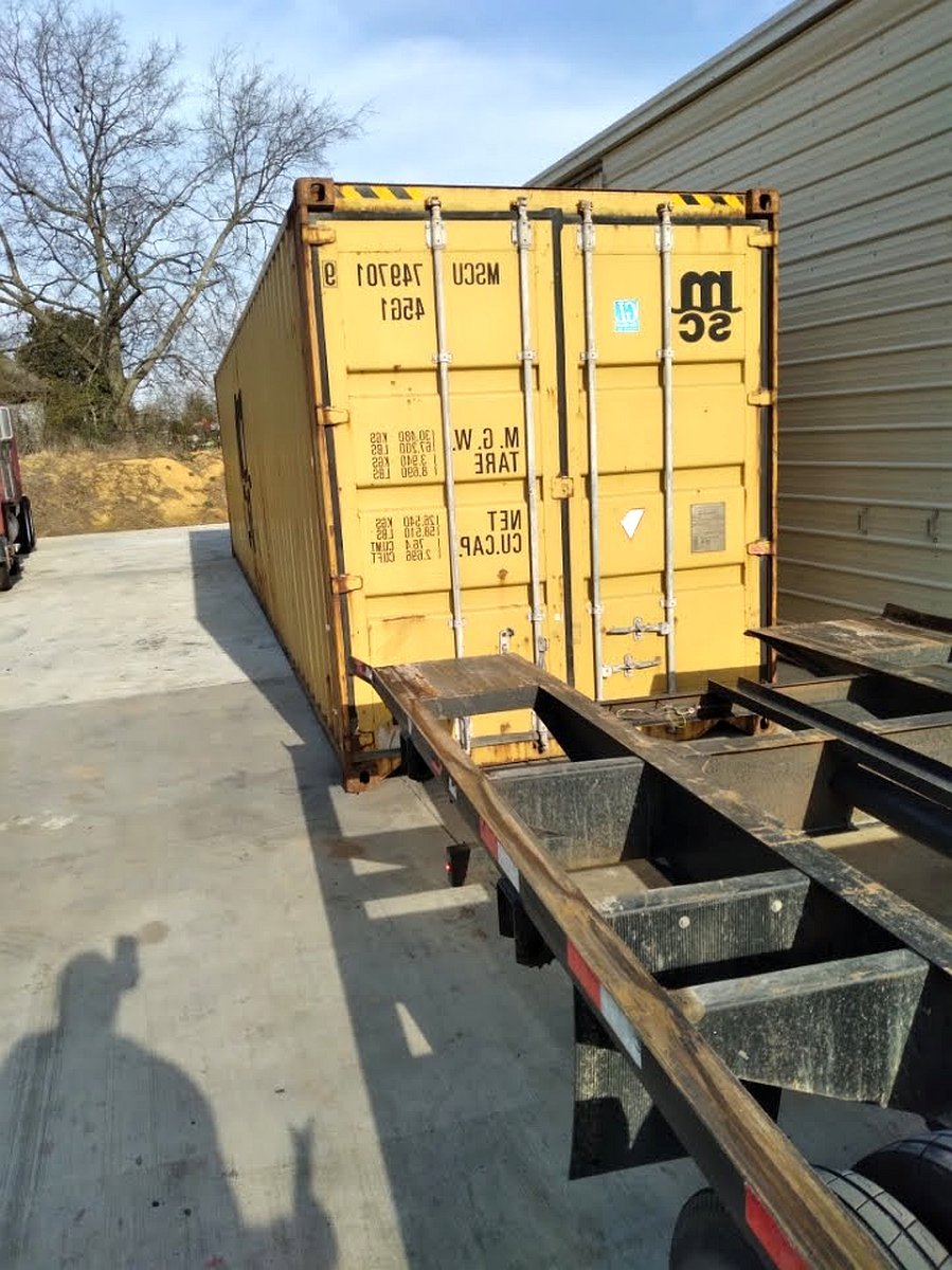Used 40ft High Cube Shipping Container in Dallas, Texas - Image 3